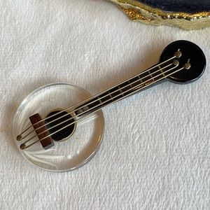VTG lucite banjo pin 4”